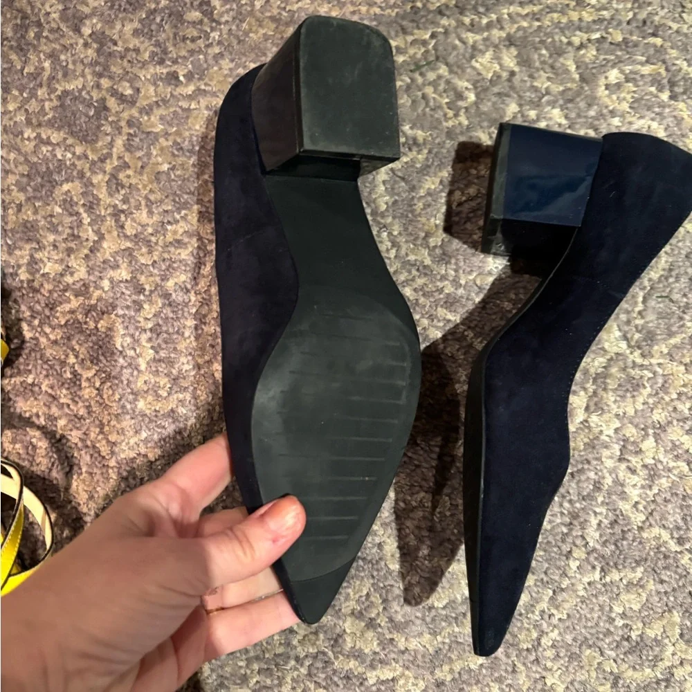 Zara Navy Suede Heels - Picture 7 of 7